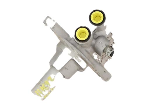 Brake master cylinder SUZUKI SX4 S-Cross (JY) 1.4 Hybrid (Mild Hybrid) (AKK 414) | BP37801488M77 - Image 5