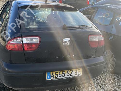 Brugte SEAT LEON (1M1) 1.9 TDI (100 hp) 4422882
