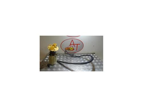 Used Fuel pump VOLVO V70 II (285) D5 AWD (163 hp) 23033532