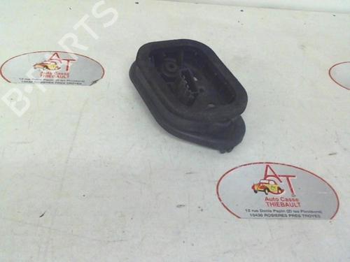 Used Licence plate light VW TOURAN (1T1, 1T2) 2.0 TDI 16V (140 hp) 28286724