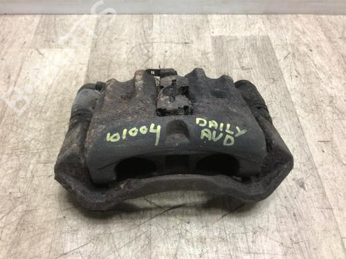 Højre bremsekaliber foran IVECO DAILY III Van 35 C 12 V, 35 S 12 V (AGKA43A2, AGKB43A2, AGKB46A2,... (116 hp) 23128396