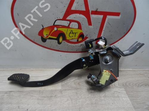 Clutch pedal HYUNDAI i20 I (PB, PBT) 1.2 | BP12966181I13 