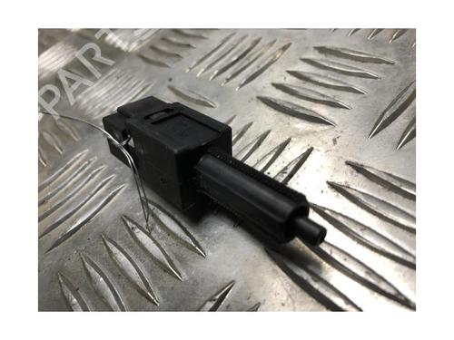 Switch NISSAN X-TRAIL I (T30) 2.2 Di 4x4 | BP26731617I30 