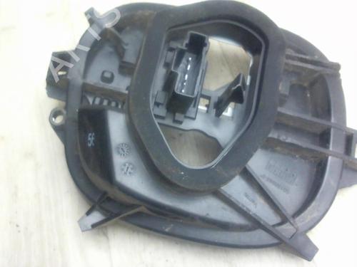 Used Licence plate light PEUGEOT 208 I (CA_, CC_) 1.2 VTI 82 (82 hp) 13290969