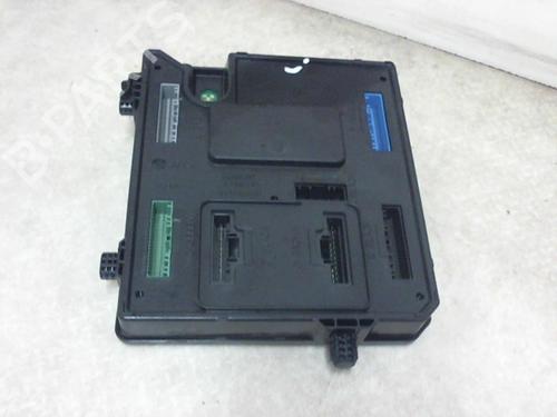 Used Control unit RENAULT SCÉNIC III (JZ0/1_) 1.5 dCi (110 hp) 28733527