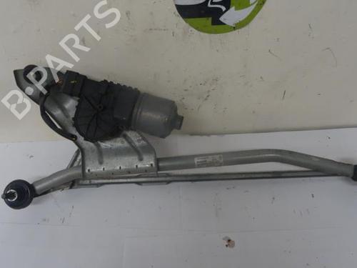 Used Front wiper motor DACIA SANDERO 1.5 dCi (86 hp) 13282798