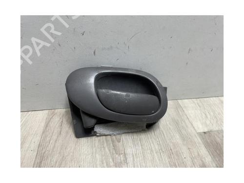 Venstre fortil invendig håndtag PEUGEOT 206 Hatchback (2A/C) 1.4 i | BP13294313I13 
