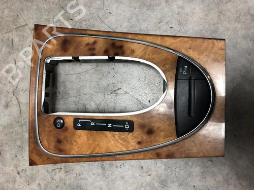 Used Switch MERCEDES-BENZ E-CLASS (W211) E 220 CDI (211.008) (170 hp) 20624692