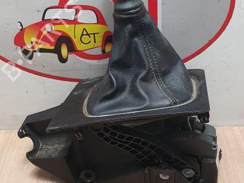 Used Gear lever RENAULT KOLEOS I (HY_) 2.0 dCi (HY0K) (150 hp) 12974739