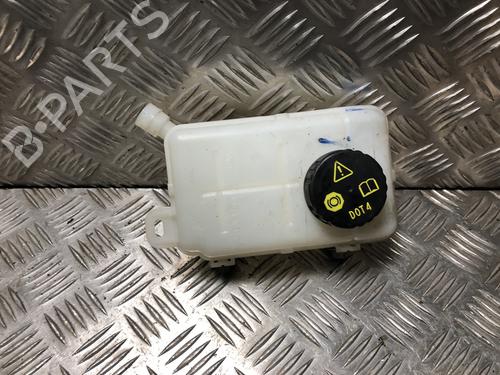 Used Brake fluid reservoir Brake fluid reservoir RENAULT TRAFIC III Van (FG_) 1.6 dCi 95 (FGMJ, FGMR) (95 hp) 39686749 39686749