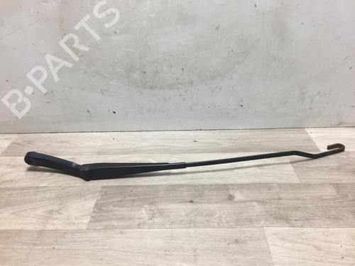 Used Front windshield wiper arm PEUGEOT PARTNER Box Body/MPV (5_, G_) 1.8 D (58 hp) 20629938