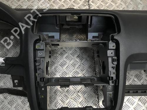 Dashboard VW SCIROCCO III (137, 138) 1.4 TSI | BP31245325C46 
