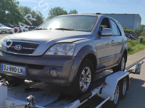 Brugte KIA SORENTO I (JC)  2.5 CRDi 4WD  4648704