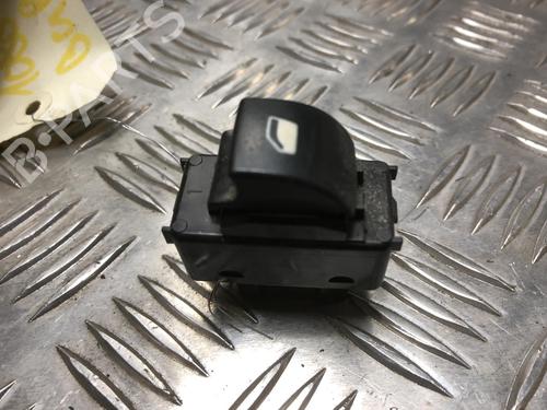 Used Right front window switch CITROËN BERLINGO Box Body/MPV (B9) 1.6 HDi 90 (90 hp) 26731607