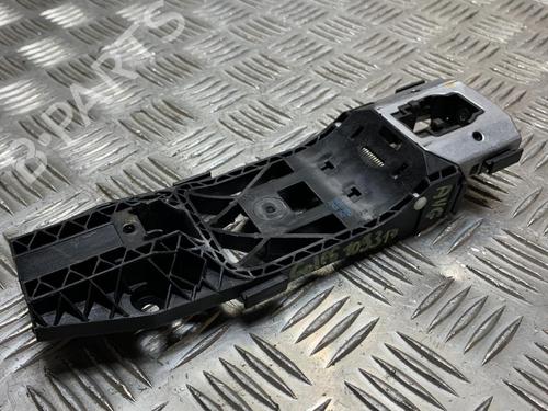 Used Front left exterior door handle VW GOLF VI (5K1) 1.6 TDI (105 hp) 25306508