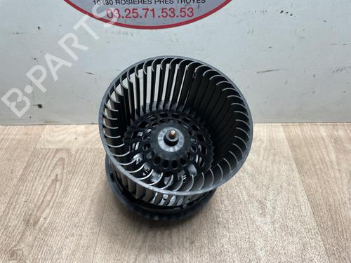 Used Heater blower motor PEUGEOT 208 I (CA_, CC_) 1.6 VTi (120 hp) 13289441