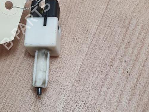 Used Switch HONDA CIVIC VIII Hatchback (FN, FK) 2.2 CTDi (FK3) (140 hp) 20617945