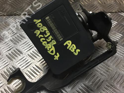 ABS pump HONDA ACCORD VII Tourer (CM, CN) 2.2 i-CTDi (CN2) | BP31196890M43