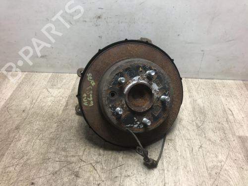 Fusee rechts achter HYUNDAI ix35 (LM, EL, ELH) 1.7 CRDi (116 hp) 31196920