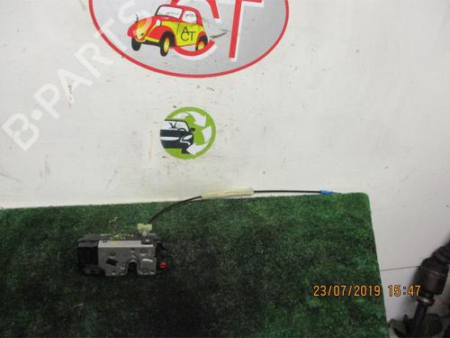 Høyre bak lås OPEL ZAFIRA A MPV (T98) 2.0 DTI 16V (F75) (101 hp) 13272876