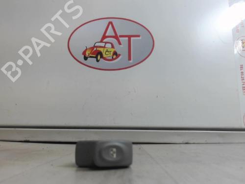Used Right front window switch Right front window switch RENAULT TWINGO I (C06_) 1.2 (C066, C068) (58 hp) 13225413 13225413