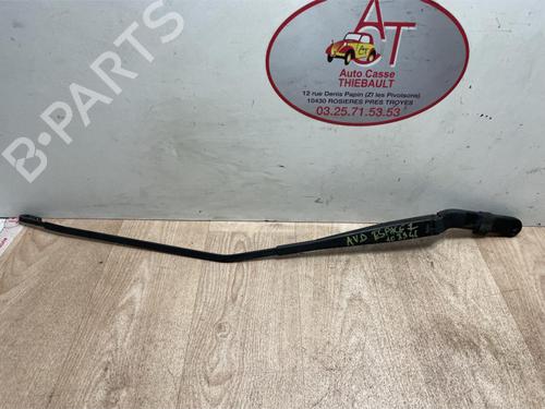 Used Front windshield wiper arm RENAULT ESPACE III (JE0_) 2.0 (JE0A) (114 hp) 20616587