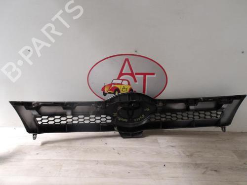Used Grille Grille TOYOTA COROLLA Verso (ZER_, ZZE12_, R1_) 2.0 D-4D (CUR10_, CUR10R) (116 hp) 20625058 20625058