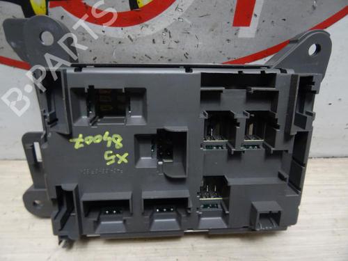 Used Fuse box BMW X5 (E70) xDrive 35 d (286 hp) 28960980