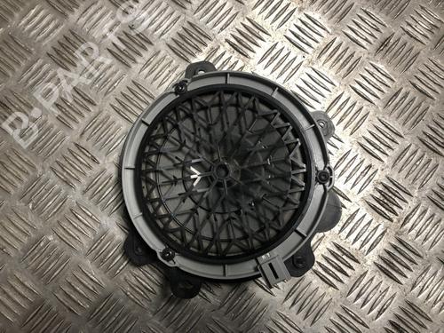 Used Speaker Speaker PEUGEOT 2008 II (UD_, US_, UY_, UJ_, UR_, UC_) 1.5 BlueHDI 130 (131 hp) 33706285 33706285