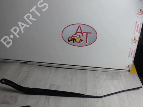 Used Front windshield wiper arm RENAULT MEGANE III Hatchback (BZ0/1_, B3_) 1.5 dCi (106 hp) 13275795