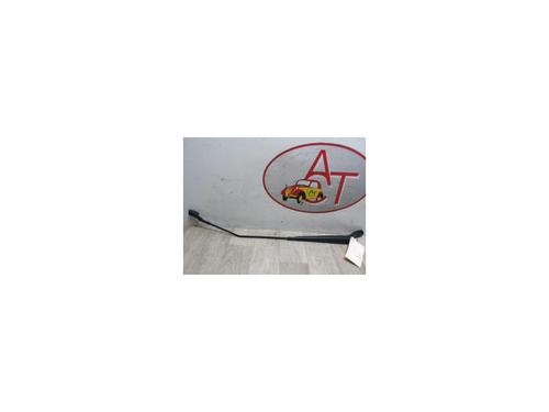 Used Front windshield wiper arm PEUGEOT 208 I (CA_, CC_) 1.4 HDi (68 hp) 13276030