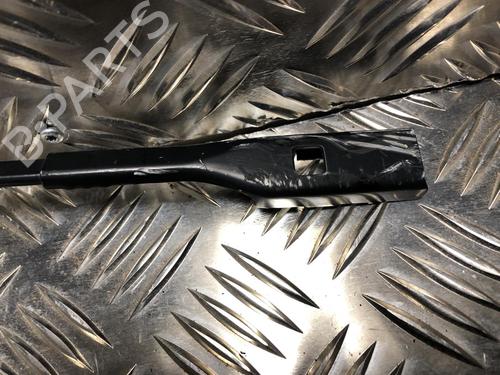 Front windshield wiper arm CITROËN C3 AIRCROSS II (2R_, 2C_) 1.2 PureTech 110 (2RHNZB, 2RHNZW, 2RHNPX, 2RHNPJ) | BP31204176C143