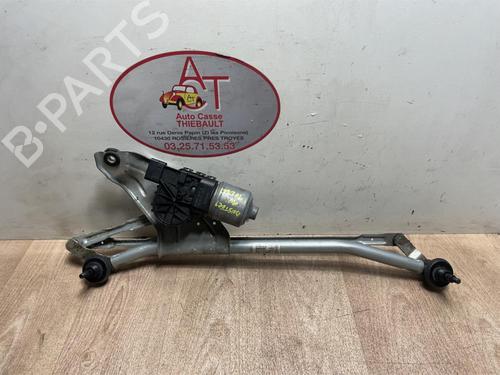 Used Front wiper motor DACIA DUSTER (HS_) 1.5 dCi (HSMC) (107 hp) 20628960