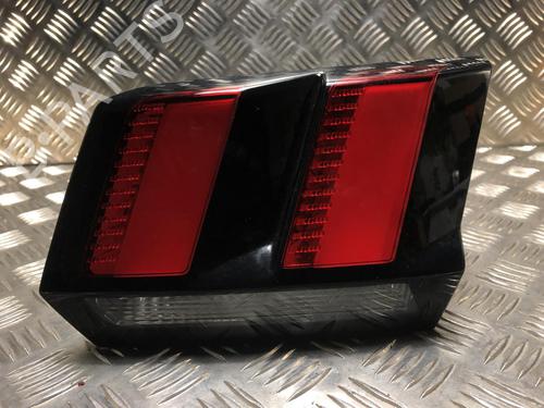 Used Right tailgate light PEUGEOT 5008 II (MC_, MJ_, MR_, M4_) 1.5 BlueHDi 130 (MCYHZJ, MCYHZR, MCYHZX) (131 hp) 23037648