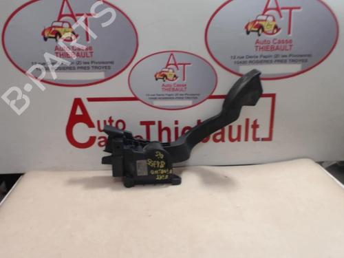 Used Pedal FIAT FIORINO Box Body/MPV (225_) 1.3 D Multijet (225BXD1A, 225BXB1A, 225BXB11) (75 hp) 25297644