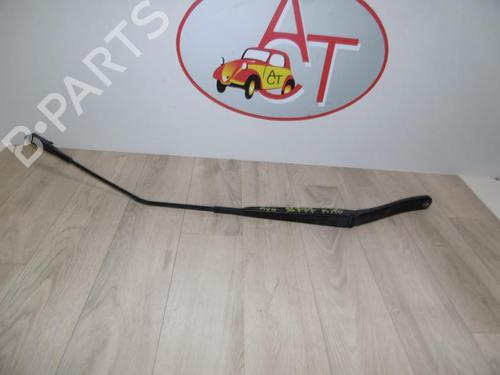 Used Front windshield wiper arm ALFA ROMEO MITO (955_) 1.3 MultiJet (955AXP1A, 955AYC1A) (95 hp) 20632289
