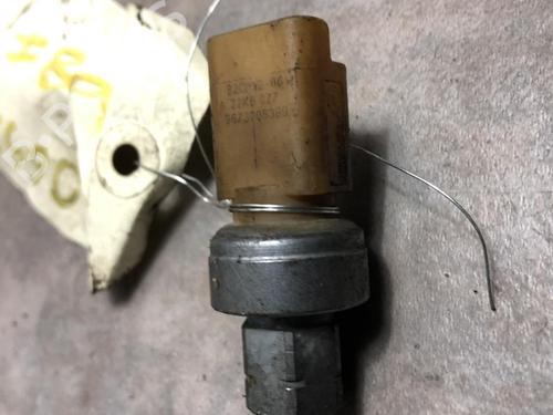 Used Electronic sensor PEUGEOT 308 II (LB_, LP_, LW_, LH_, L3_) 1.6 BlueHDi 120 (120 hp) 20619917