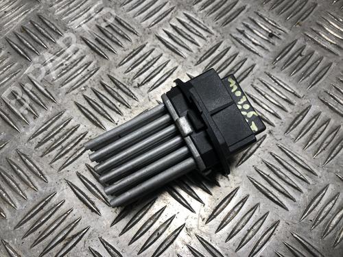 Used Heater resistor VOLVO S60 II (134) D5 AWD (205 hp) 32701864