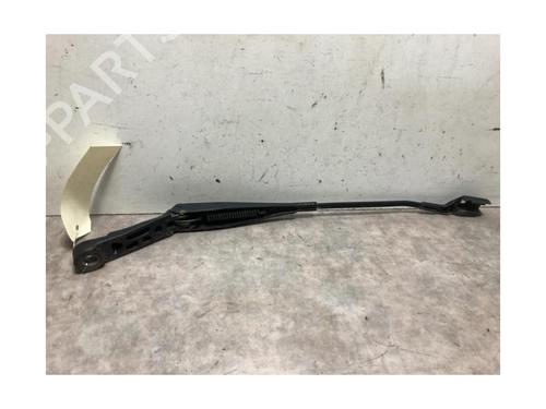 Front windshield wiper arm NISSAN PULSAR Hatchback (C13) 1.5 dCi | BP20631314C143