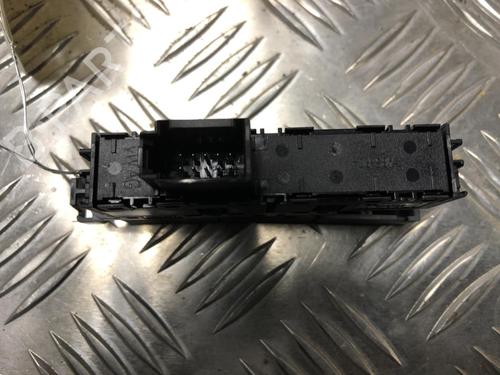 Switch VW GOLF VII (5G1, BQ1, BE1, BE2) 2.0 TDI 4motion | BP25306099I30 - Image 3