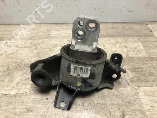 Used Engine mount HYUNDAI i30 (FD) 1.6 CRDi (90 hp) 31196080