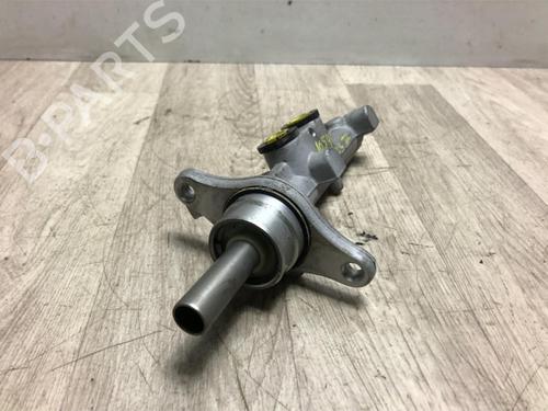 Used Brake master cylinder RENAULT TRAFIC II Van (FL) 2.0 dCi 90 (FL0H, FL00, FL01, FL0M, FL0P, FL0S) (90 hp) 20615977