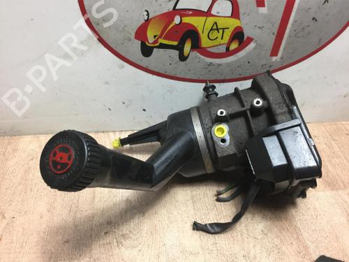 Used Steering pump PEUGEOT 308 I (4A_, 4C_) 1.6 HDi (90 hp) 13270094