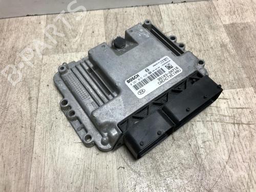 Used Engine control unit (ECU) KIA CEE'D SW (ED) 1.6 CRDi 90 (90 hp) 28573304