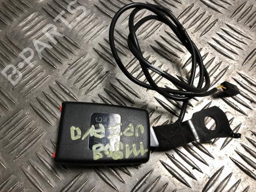 Engate do cinto Engate do cinto VW UP! (121, 122, BL1, BL2, BL3, 123) 1.0 (60 hp) 33241771 33241771