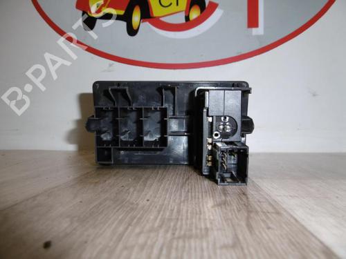 Used Switch RENAULT KANGOO Express (FW0/1_) 1.5 dCi 110 (FW0C, FW0H) (109 hp) 12973978