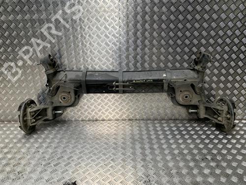 Used Rear axle DACIA DUSTER (HM_) 1.5 dCi 115 (HMAD) (116 hp) 31187902