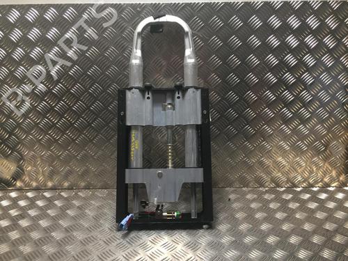 Nakkestøtte PEUGEOT 307 CC (3B) 2.0 HDi 135 (136 hp) 31198971