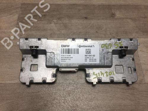 Used Control unit BMW 5 (G30, F90) 530 e Plug-in Hybrid (252 hp) 28591315