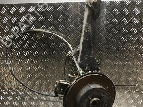 Venstre hjullejehus spindel TOYOTA RAV 4 III (_A3_) 2.2 D 4WD (ALA30_, ALA30R) (150 hp) 31201731